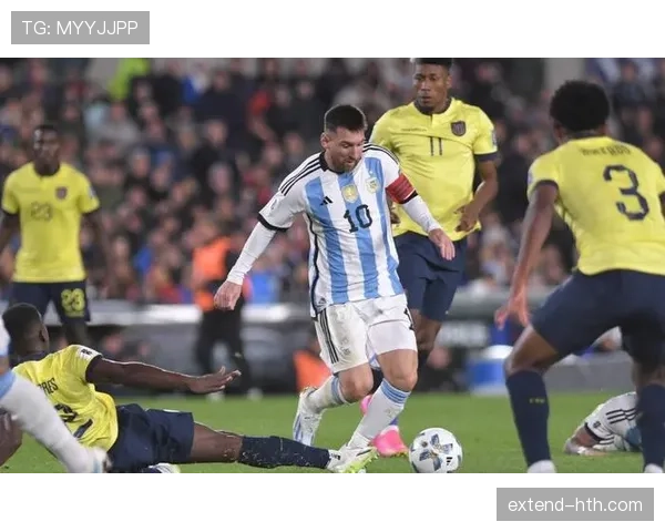 阿根廷队攻守转换更显灵活，掌控比赛主动权